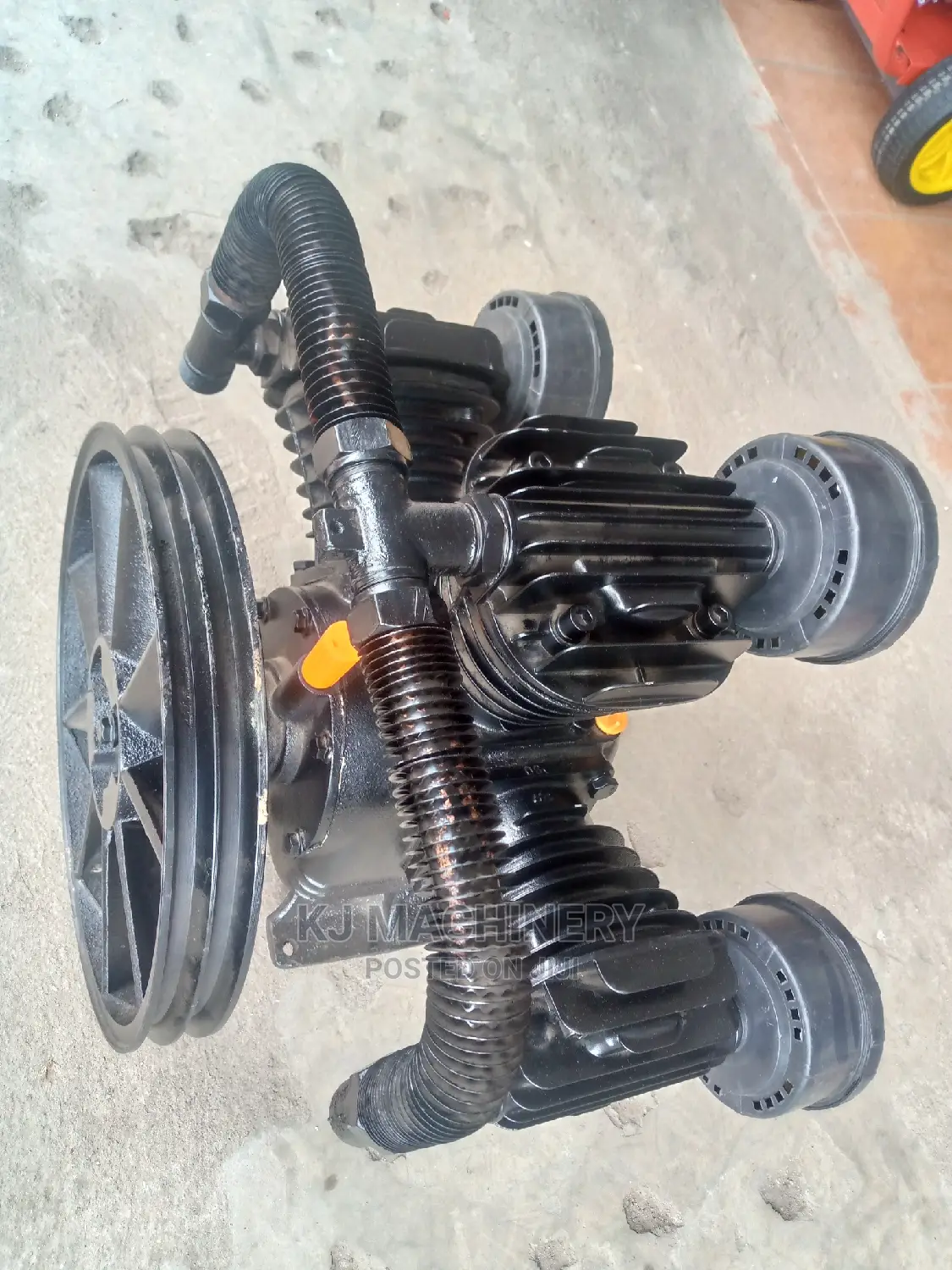 Compressor Head