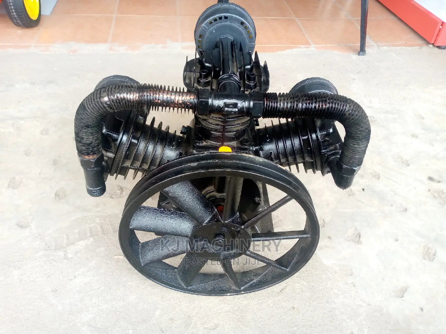 Compressor Head