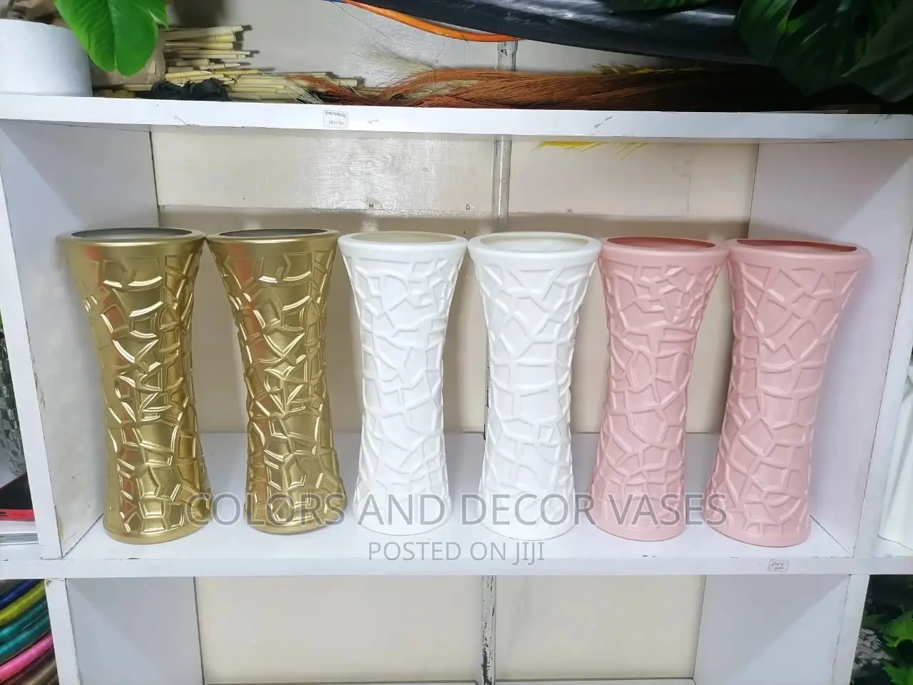 Vases Suitable for Flowers