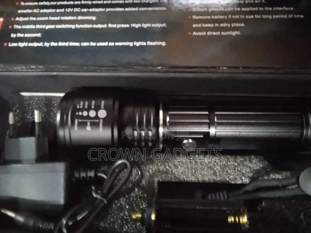 Powerstyle Rechargeable Waterproof Torch