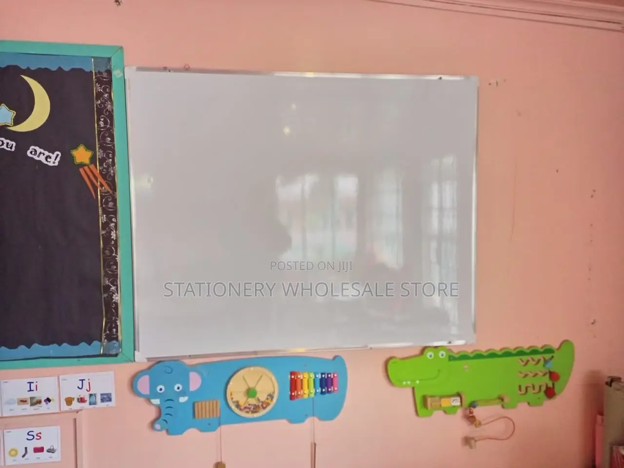 Whiteboard Imported 5ftx3ft {1.5mx0.9m} Magnetic Board