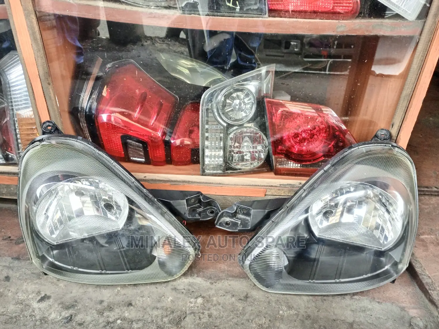 Daihatsu Mira Eis Headlights Nonzenon