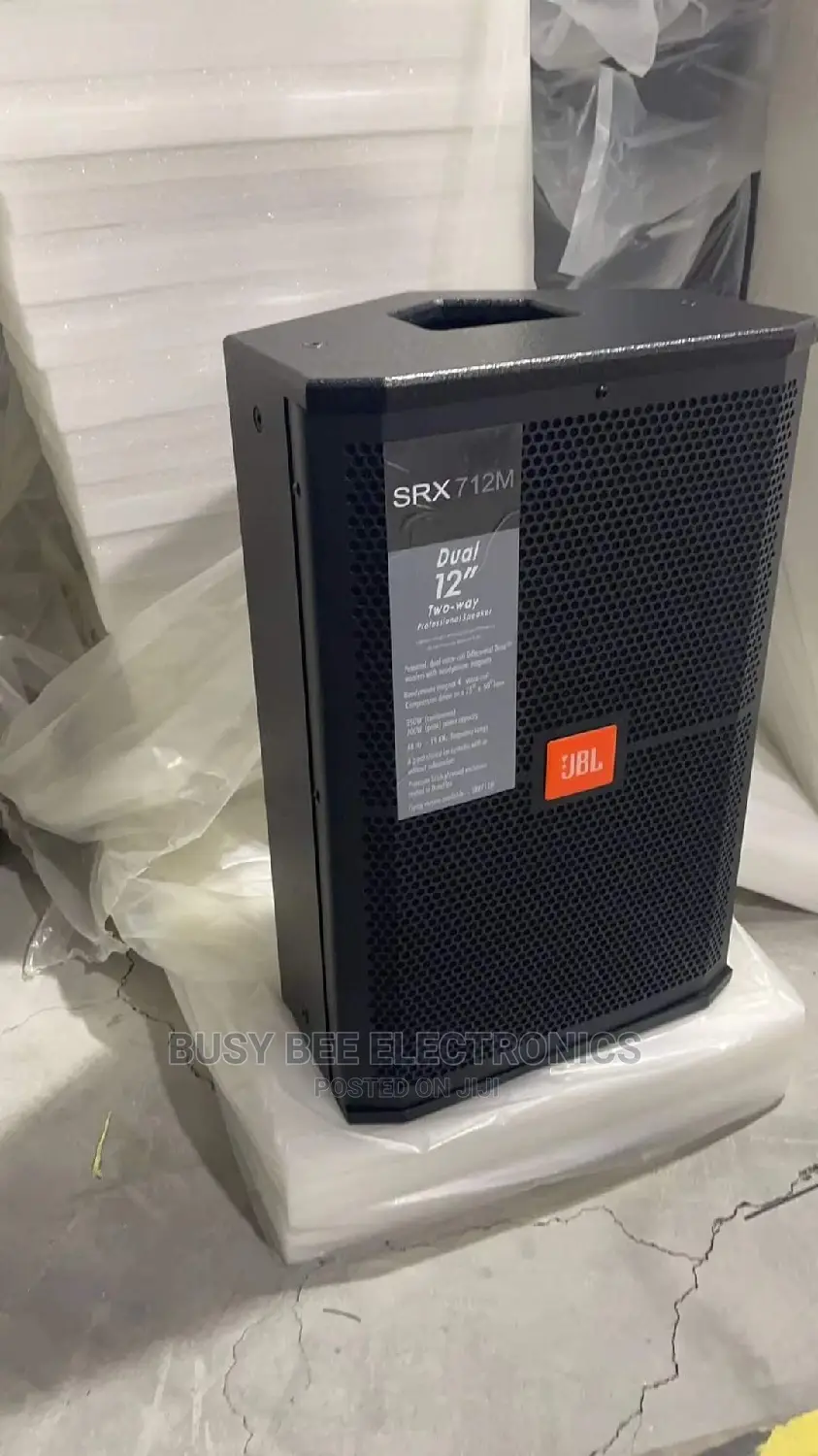 SRX 712 JBL Speaker
