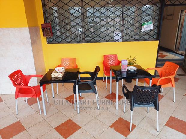 Hotel/Restaurant/Church Chairs (Table 5500) - main view