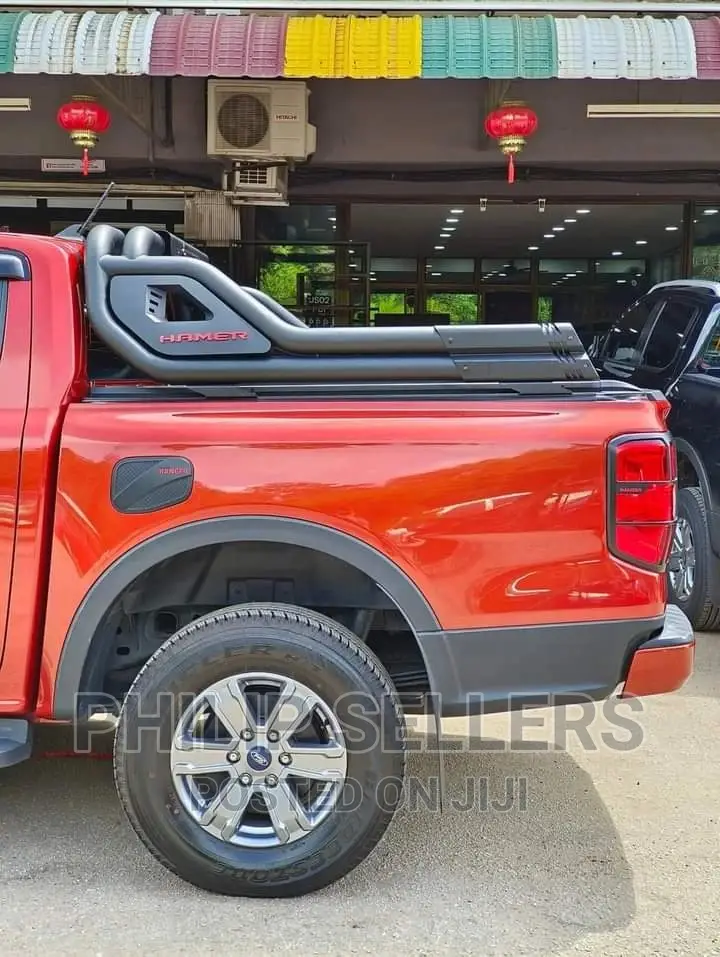 Headlight and Backlight Covers * Ford