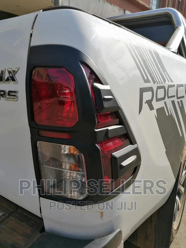 Headlight and Backlight Covers * Ford - thumbnail 8