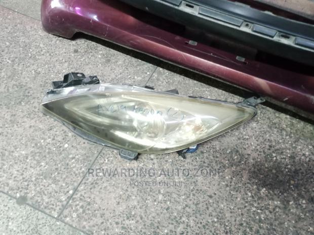 Mazda Axela 2010 Headlights Xenon Type. - thumbnail 3