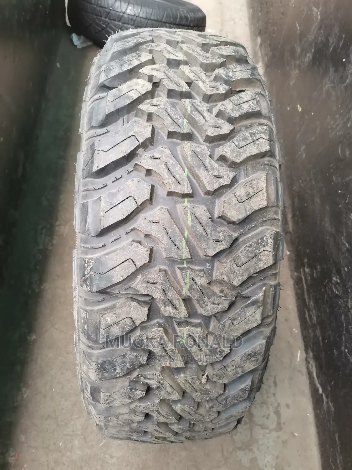 35X12.50R20 Accelera Tyre (M/T) Made in Indonesia