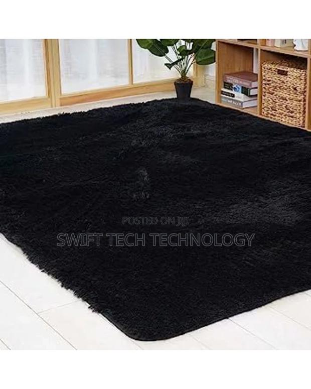 Carpet Fluffy, Carpet Fluffy. - main view