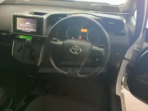 Toyota Wish 2016 White
