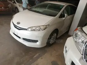 Toyota Wish 2016 White