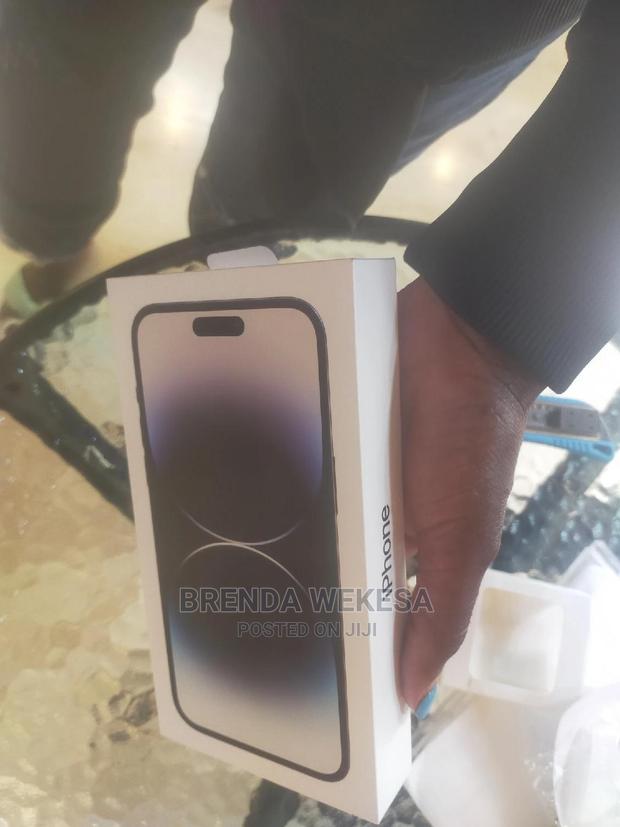 New Apple iPhone 14 Pro Max 256 GB Black - main view