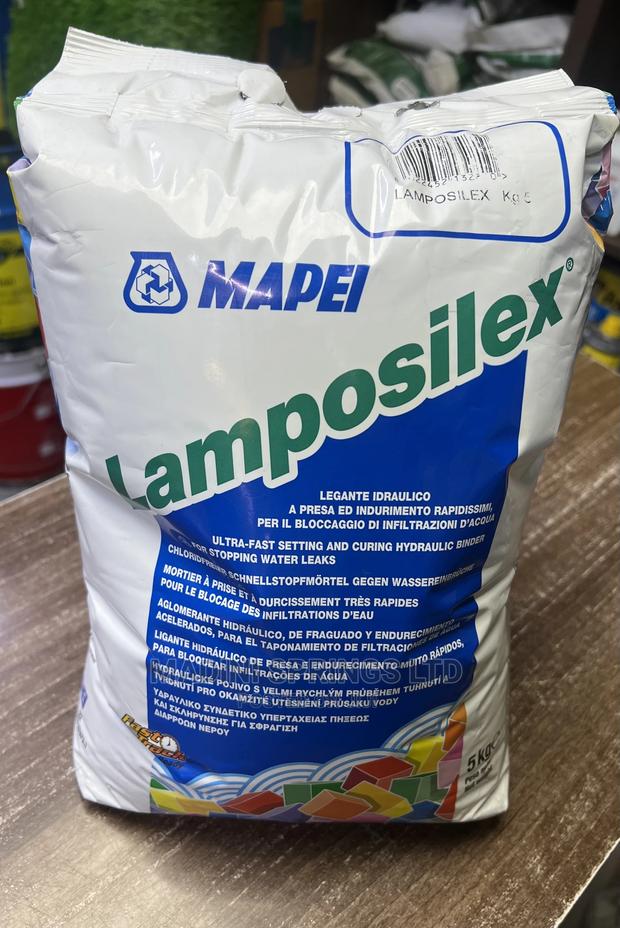 Mapei Fast Setting Water Plug and Epoxy Adhesive - main view