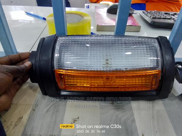 Corner Lamp L200
