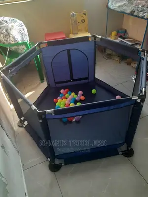 Kids Playpen Fence
