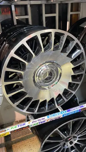 E 250,E 350,C 200 Mercedes Benz 18 Inch Rims Set