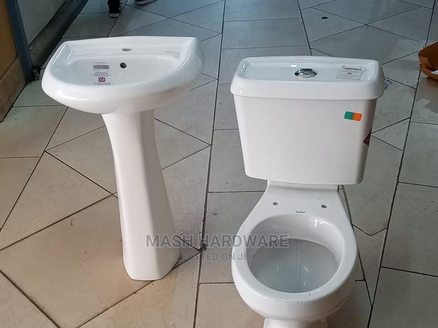 Twyford Close Couple Toilet Set