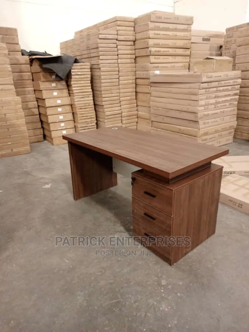 Executive Office Desk 1.2 Mtrs