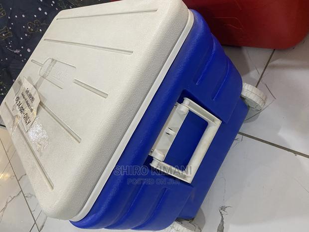 High Quality 98L Cooler Box - main view