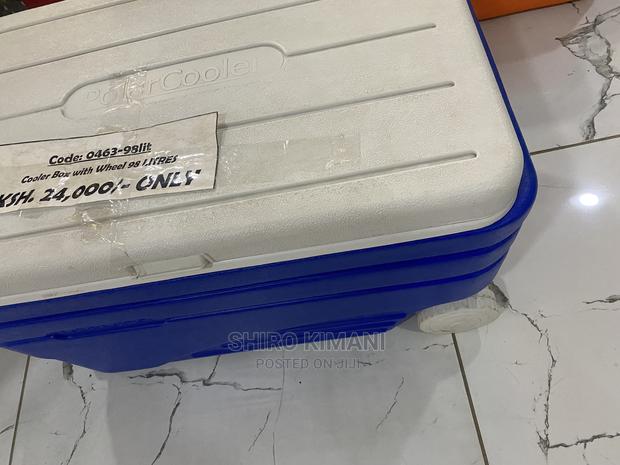 High Quality 98L Cooler Box - thumbnail 2