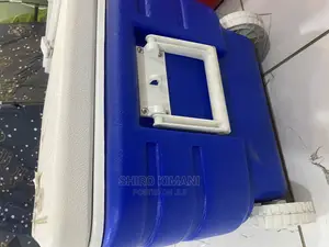 Brand New Cooler 98L Cooler Box