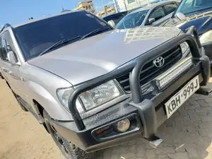 Toyota Land Cruiser 2007 Silver