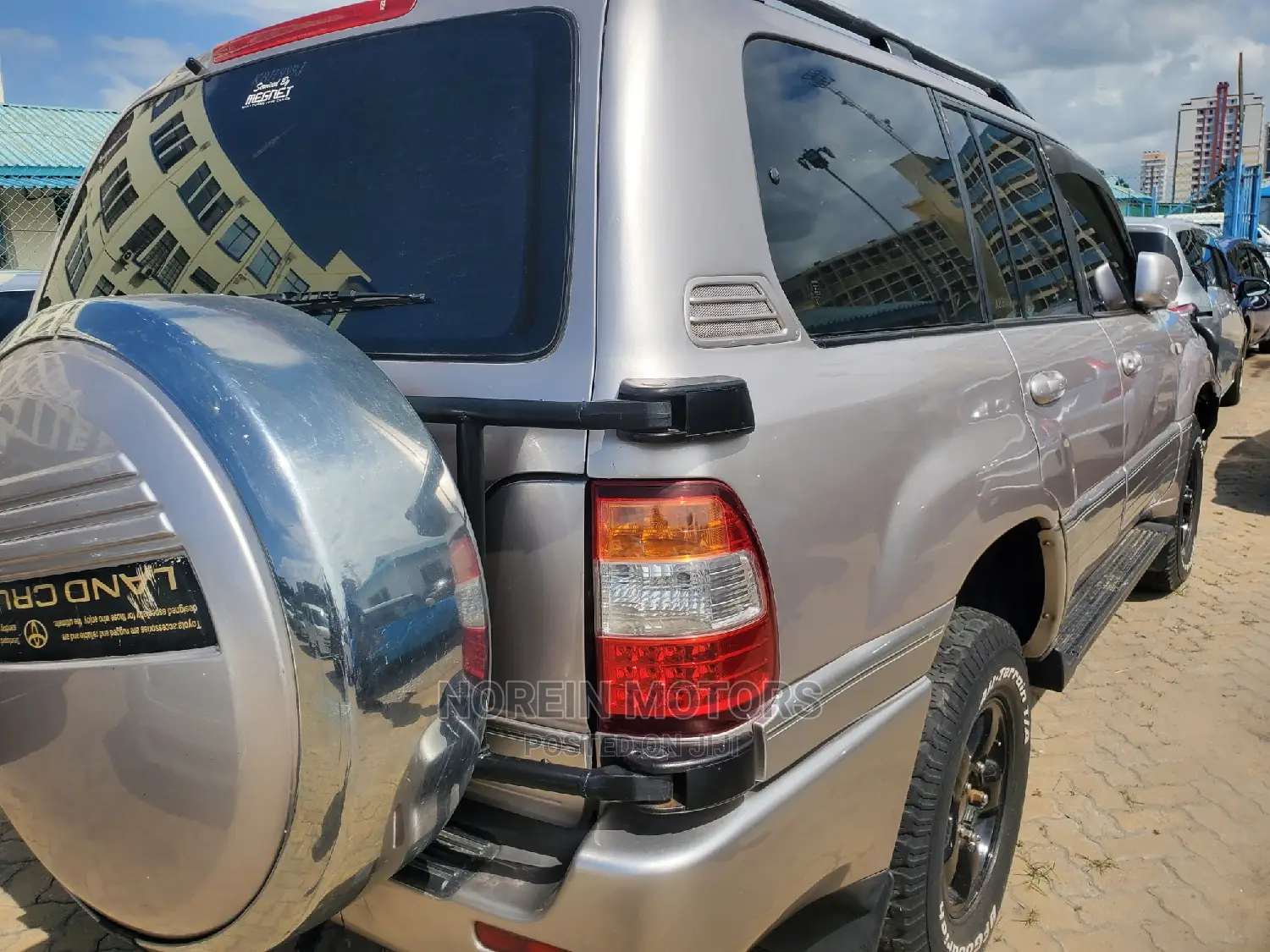 Toyota Land Cruiser 2007 Silver