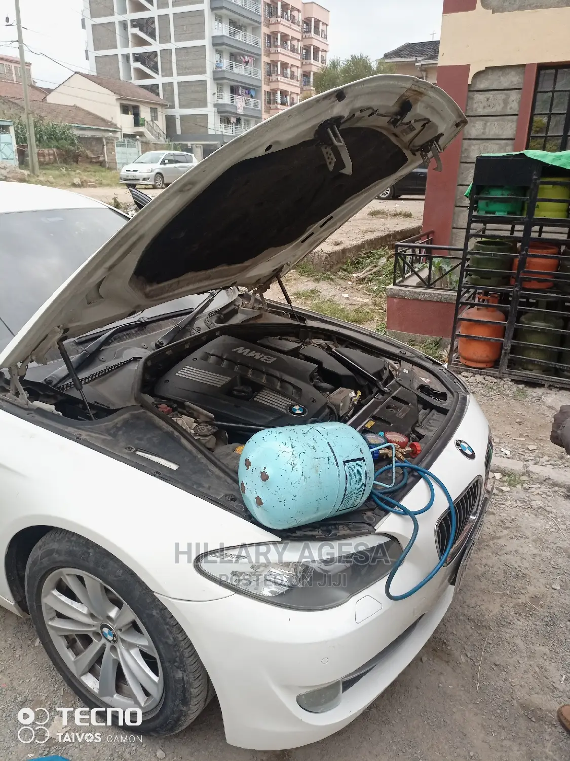 Car Air-Conditioning Refill and Service