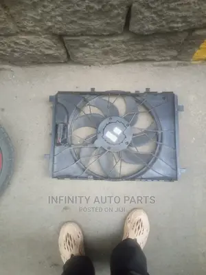 Mercedes Benz W204 Fan