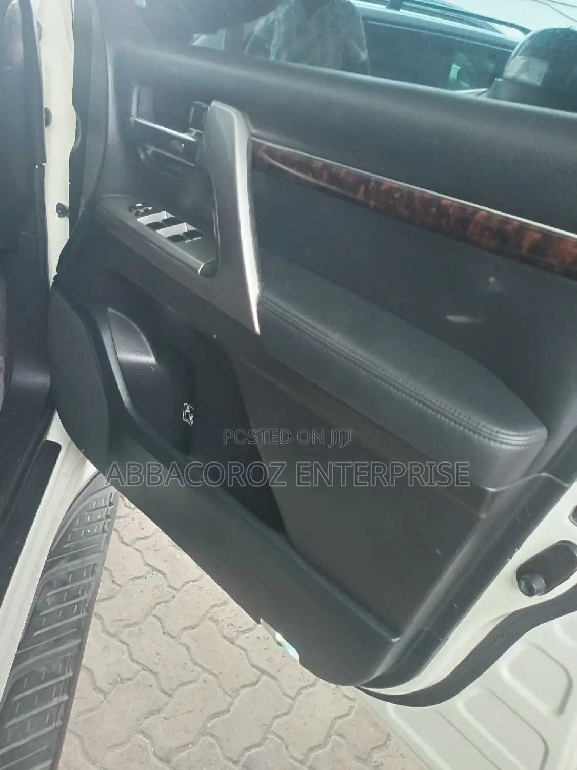 Toyota Land Cruiser Prado 2016 White