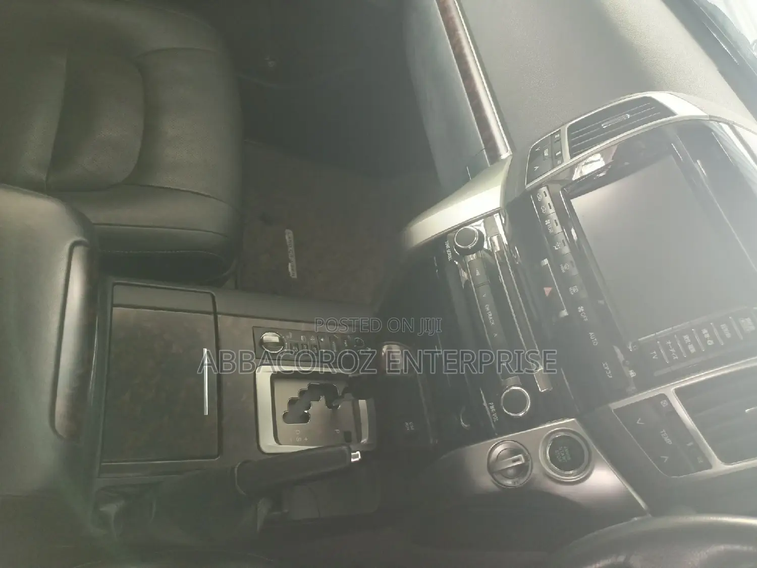 Toyota Land Cruiser 4.6 V8 ZX 2016