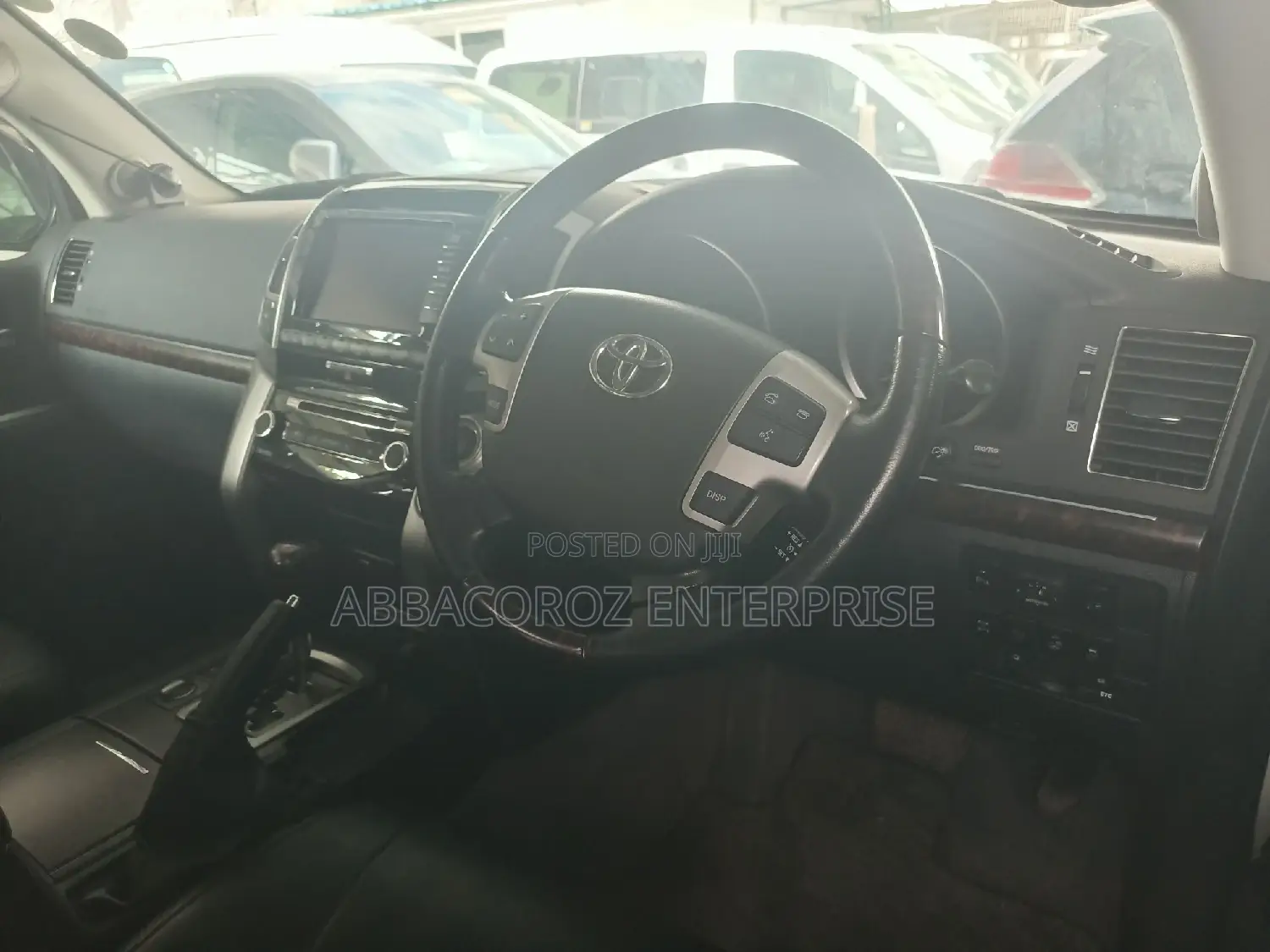 Toyota Land Cruiser 4.6 V8 ZX 2016