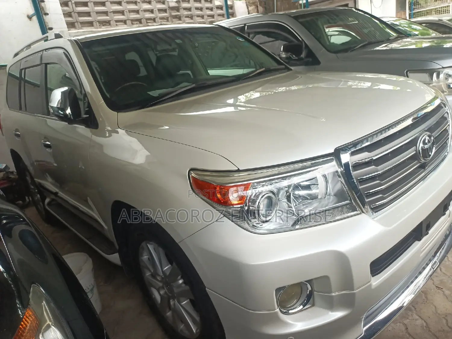 Toyota Land Cruiser 4.6 V8 ZX 2016