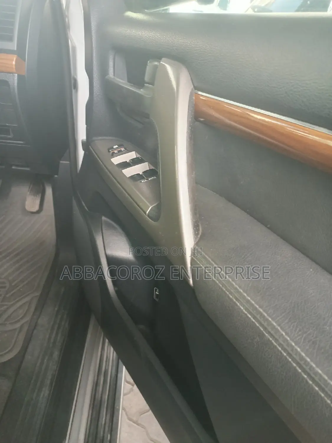 Toyota Land Cruiser 2016 Silver