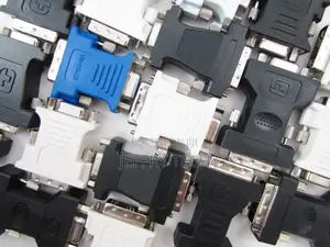 DVI-I Dual Link Male to VGA DE-15 Female Adapter Lenovo Repl