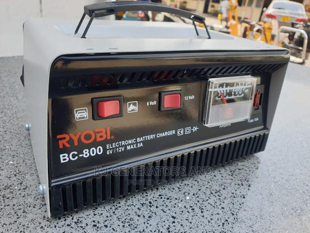 8AMP Electronic Battery Charger - thumbnail 3