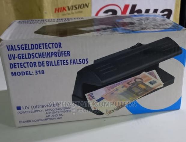 Counterfeit Money Detector UV Ultraviolet Light