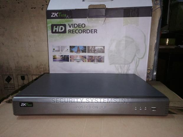 Z8516 NFR-16P 16 Channel NVR Machine - main view