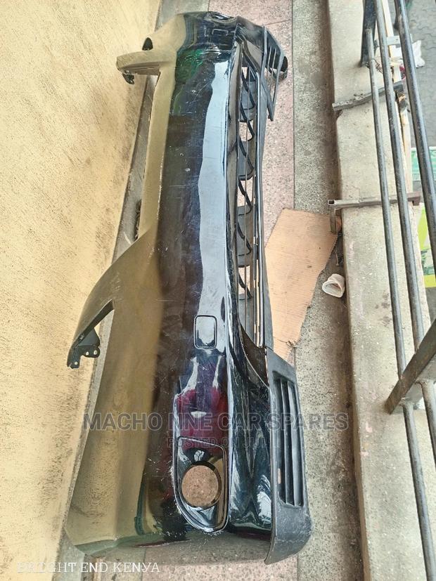 Lexus Lx200 Front Bumper - main view