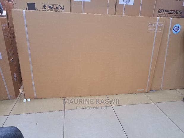 SAMSUNG 70 CU 8000 Uhd - main view