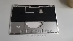 Macbook Topcase Available