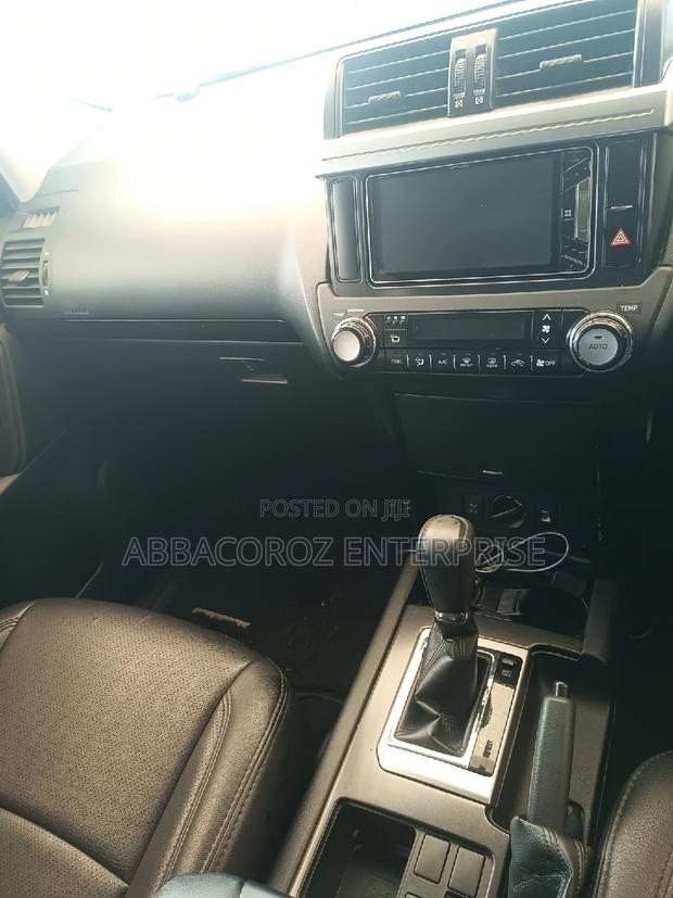 Toyota Land Cruiser Prado 2016 White - thumbnail 6