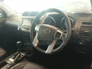 Toyota Land Cruiser Prado 2016 White