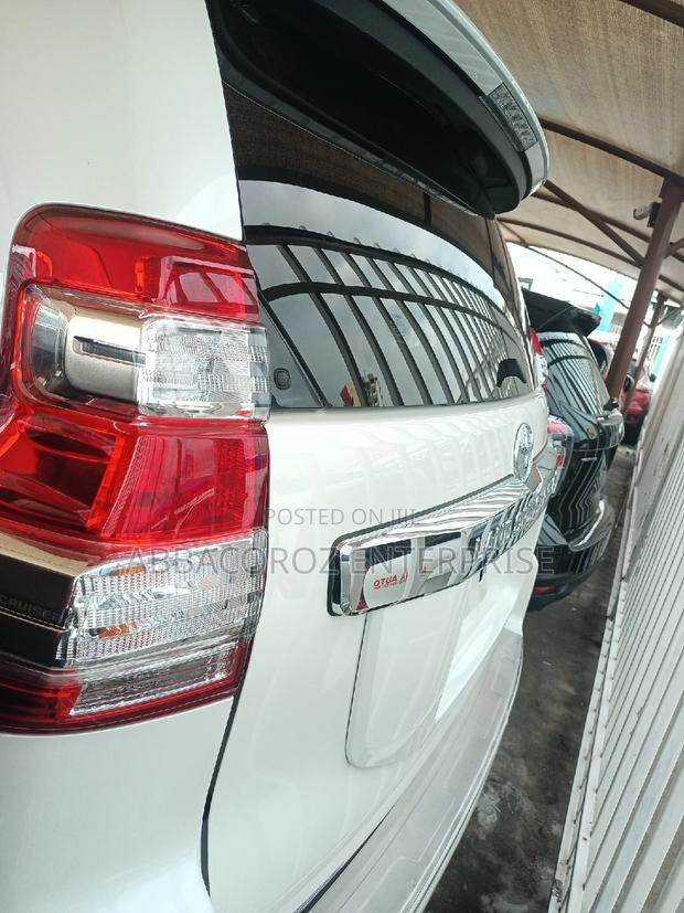 Toyota Land Cruiser Prado 2016 White - thumbnail 11