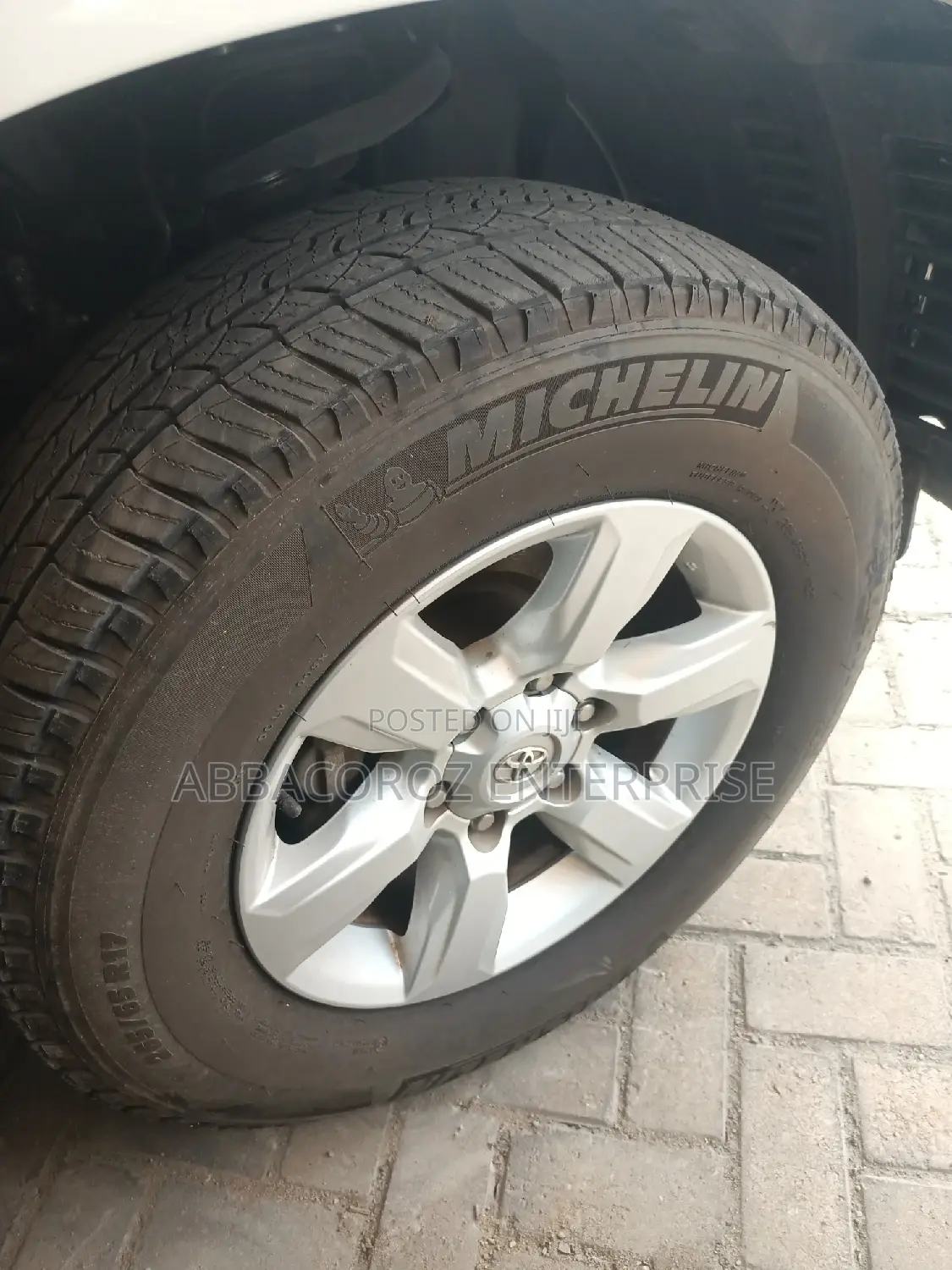 Toyota Land Cruiser Prado 2016 White
