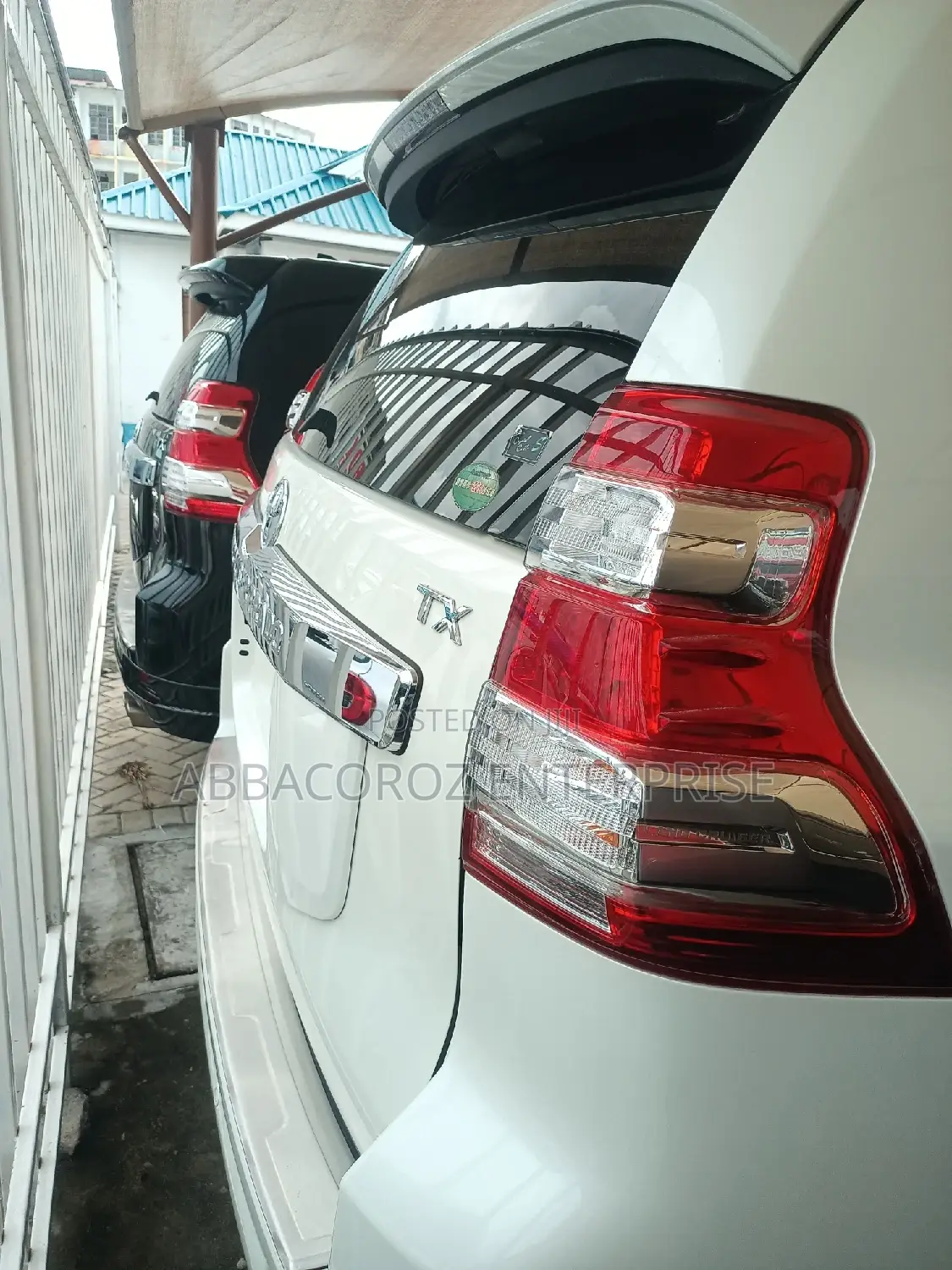 Toyota Land Cruiser Prado 2016 White