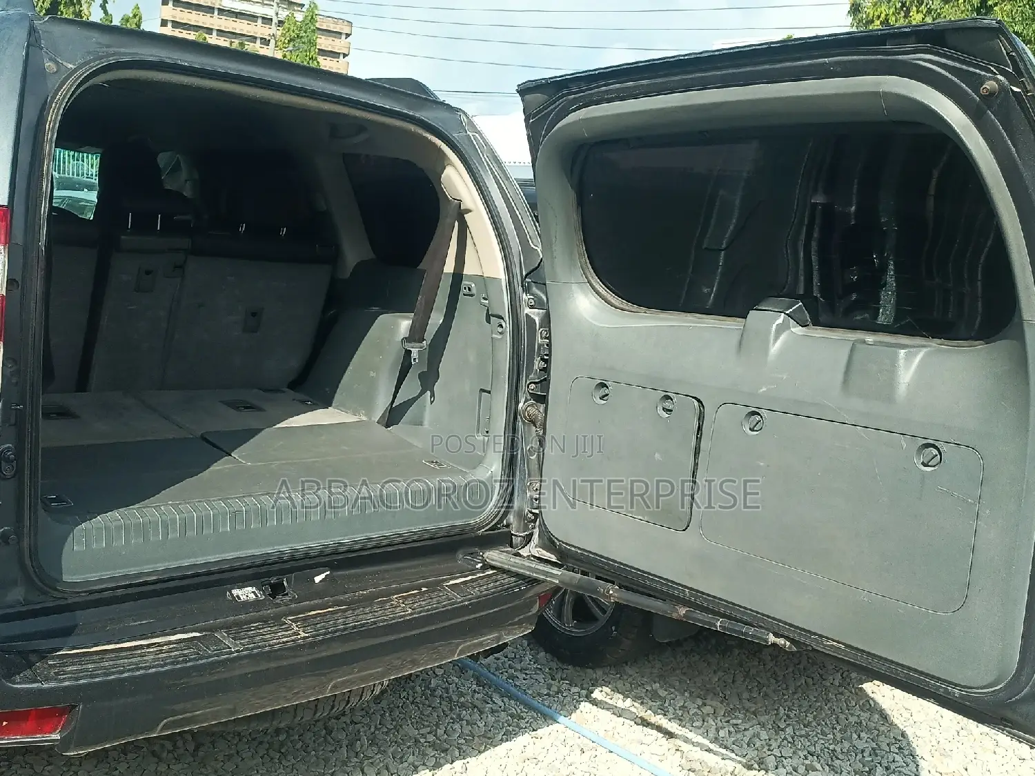 Toyota Land Cruiser Prado 2016 Gray
