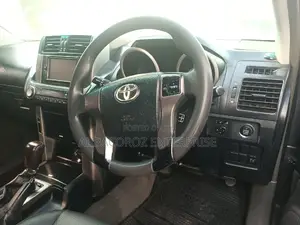 Toyota Land Cruiser Prado 2016 Gray