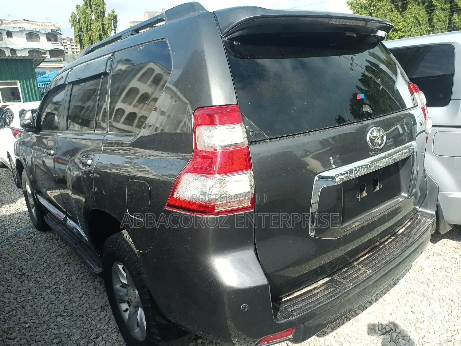 Toyota Land Cruiser Prado 2016 Gray