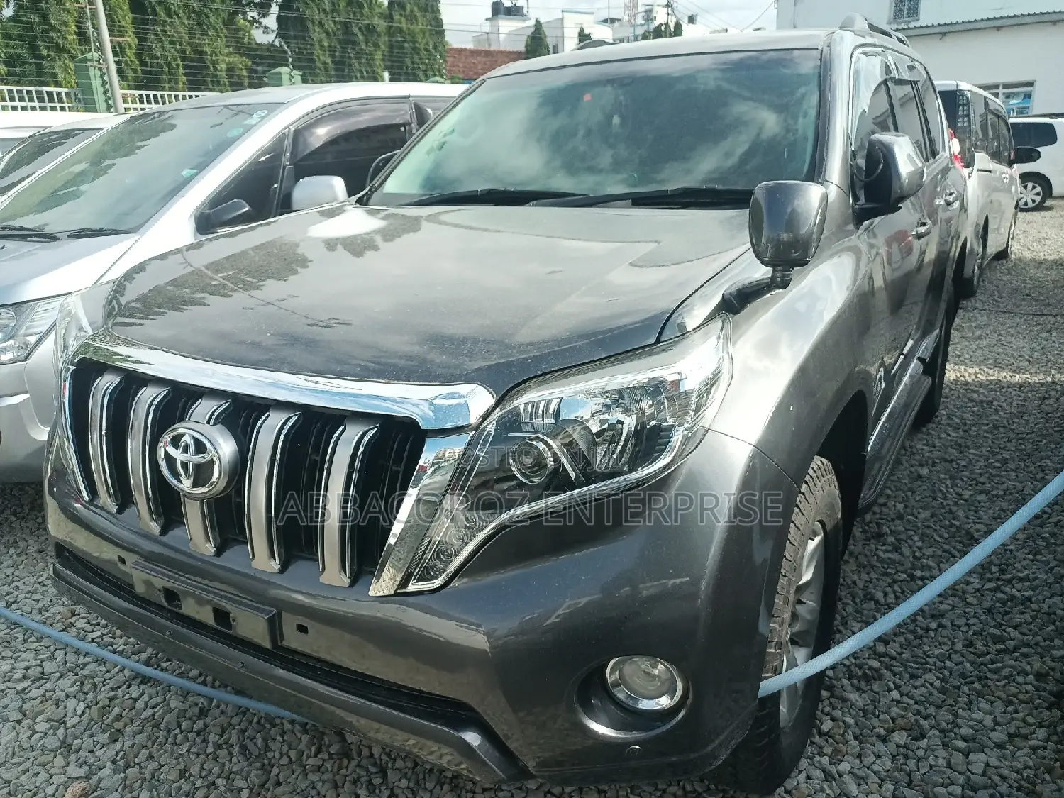 Toyota Land Cruiser Prado 2016 Gray